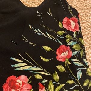 Long summer flowered dress. Adjustable straps.